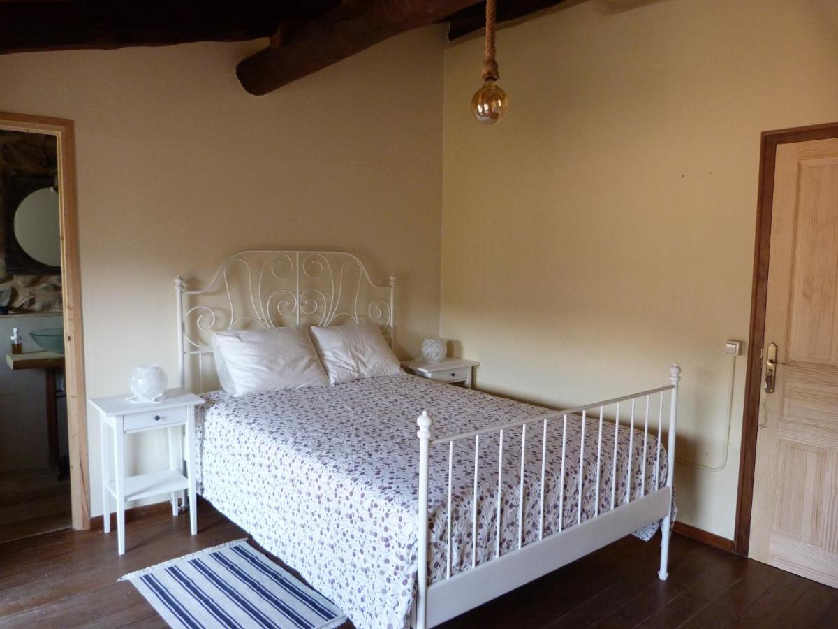 Les Magranes Bed & Breakfast Argelaguer Экстерьер фото
