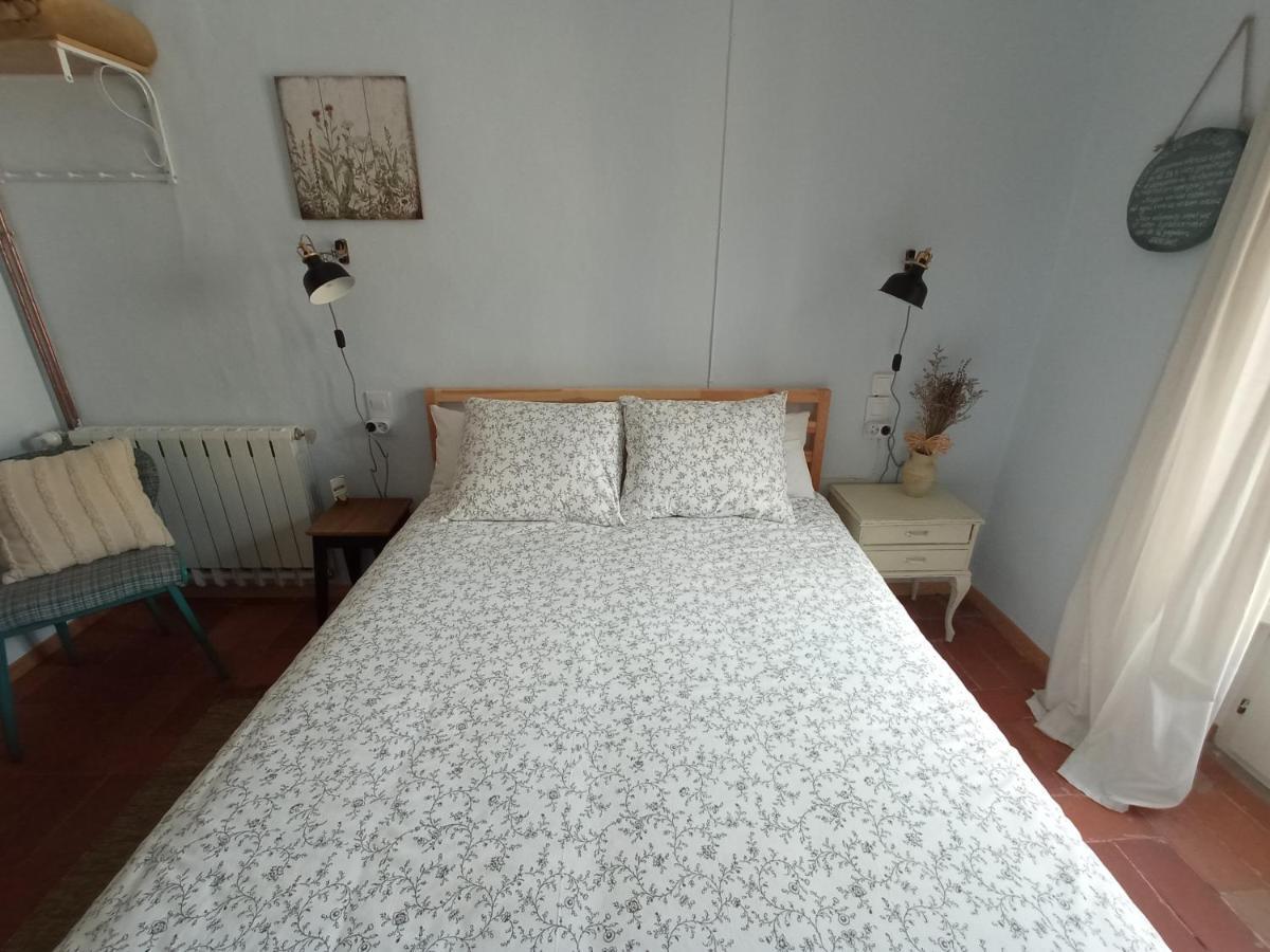 Les Magranes Bed & Breakfast Argelaguer Экстерьер фото